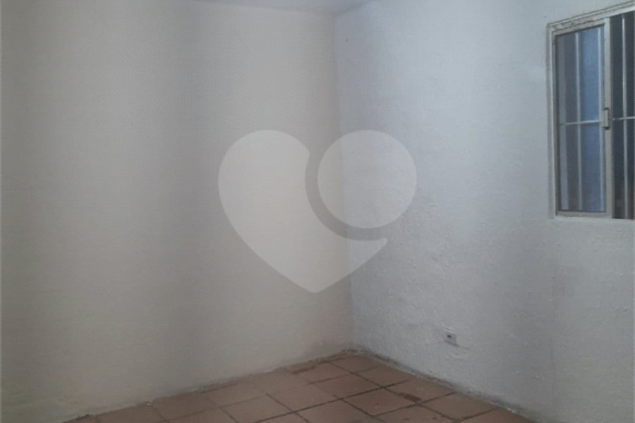 Sobrado à venda com 4 quartos em Tremembé, São Paulo, SP