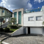 Casa à venda com 3 quartos, sendo 2 suítes, no condomínio Mirante do Horto, São Paulo - SP