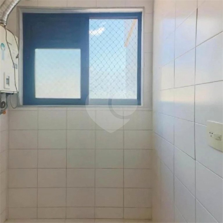Apartamento à venda com 3 quartos, sendo 1 suíte,  em Cidade São Francisco, São Paulo, SP