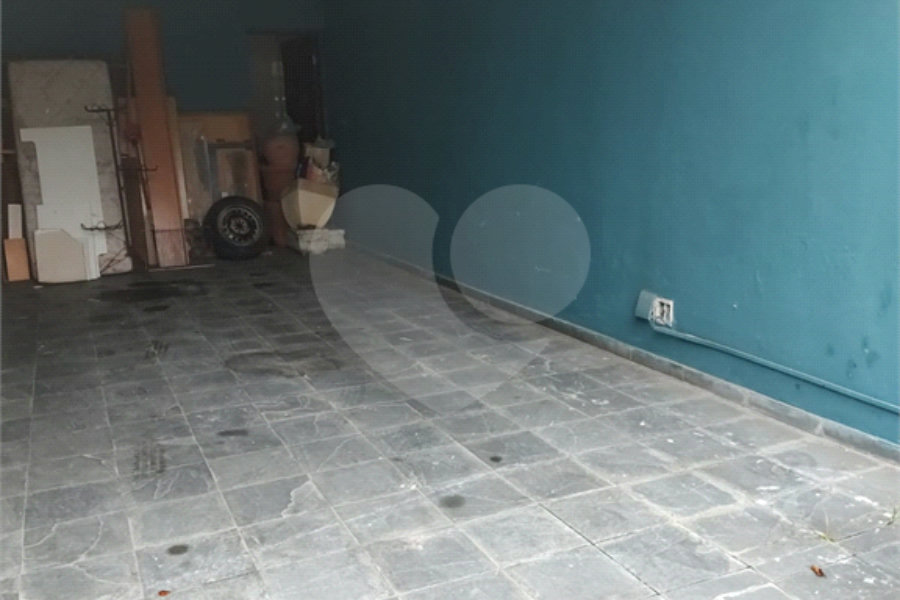Sobrado à venda com 4 quartos, sendo 1 suíte, em Horto, São Paulo, SP