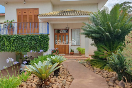 Casa para locação no Jardim Paulista – um refúgio com vista deslumbrante em Atibaia