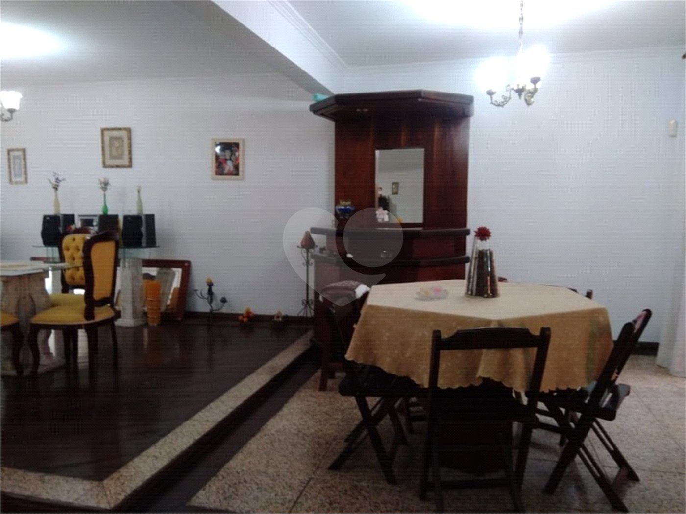Sobrado à venda com 5 quartos, sendo 2 suítes, em Vila Rosália, Guarulhos, SP