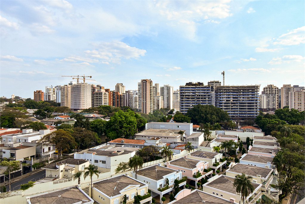 Apartamento à venda com 4 suítes em Ibirapuera, São Paulo, SP