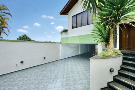 Casa à venda com 4 suítes no condomínio San Diego Park, Cotia - SP