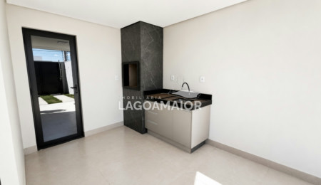 Casa à venda com 3 quartos, sendo 1 suíte,  em Jardim dos Ipês, Três Lagoas, MS