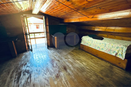 Casa à venda com 8 quartos, sendo 4 suítes, em Eldorado, Diadema, SP