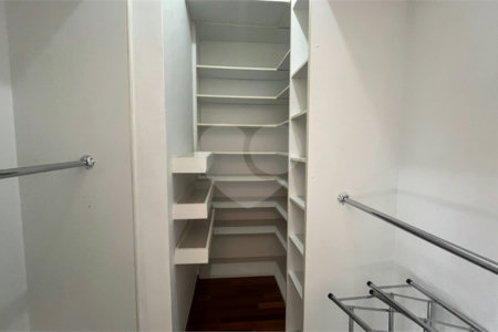Cobertura à venda com 3 quartos, sendo 2 suítes,  em Vila Ipojuca, São Paulo, SP