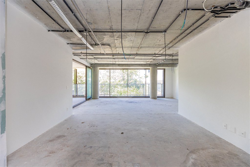 Apartamento à venda com 3 suítes em Itaim Bibi, São Paulo, SP