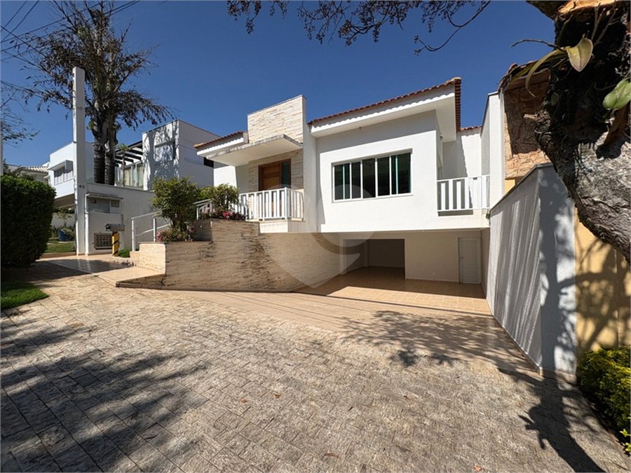 Casa à venda com 3 suítes no condomínio Lago da Boa Vista, Sorocaba - SP