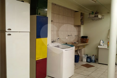 Casa de Vila à venda com 4 quartos, sendo 1 suíte, em Vila Santa Catarina, São Paulo, SP