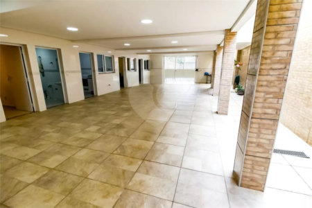 Sobrado à venda com 4 quartos, sendo 1 suíte,  em Vila Sônia, São Paulo, SP