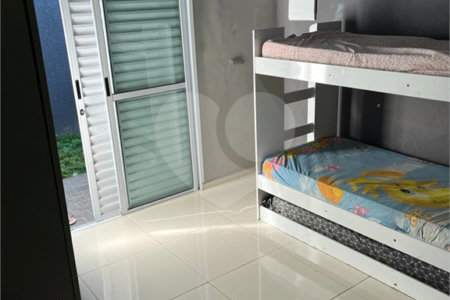 Sobrado à venda com 3 quartos, sendo 1 suíte, em Jardim Brogotá, Atibaia, SP
