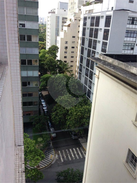 Apartamento à venda com 3 quartos, sendo 1 suíte, em Itaim Bibi, São Paulo, SP