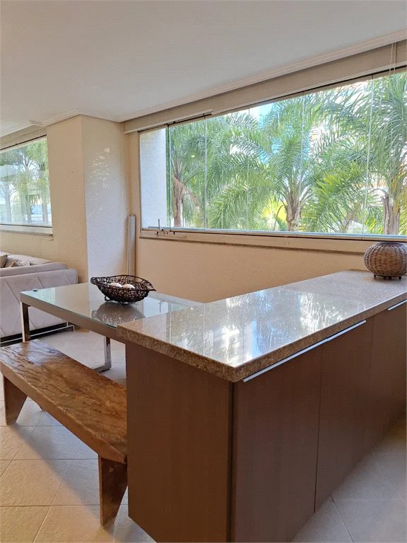 Apartamento à venda com 4 quartos, sendo 3 suítes, em Vila Gertrudes, São Paulo, SP