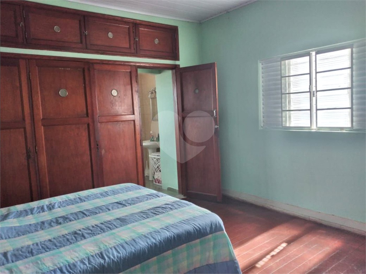 Casa à venda com 4 quartos, sendo 1 suíte, no Centro, Mairinque, SP