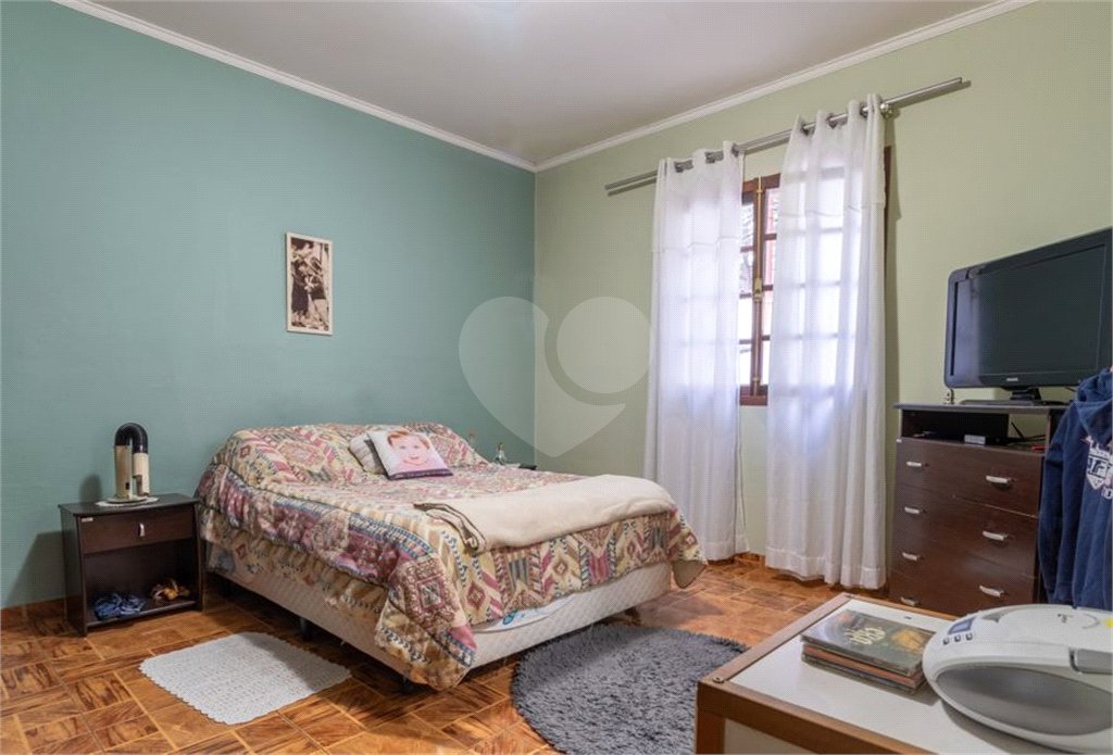 Casa à venda com 3 suítes em Santana, São Paulo, SP