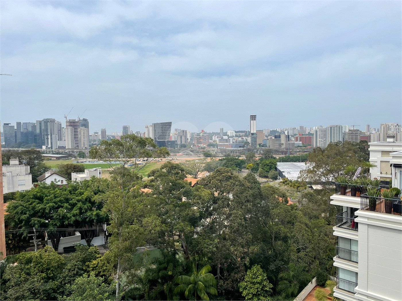 Cobertura à venda com 3 suítes em Jardim Vitória Régia, São Paulo, SP