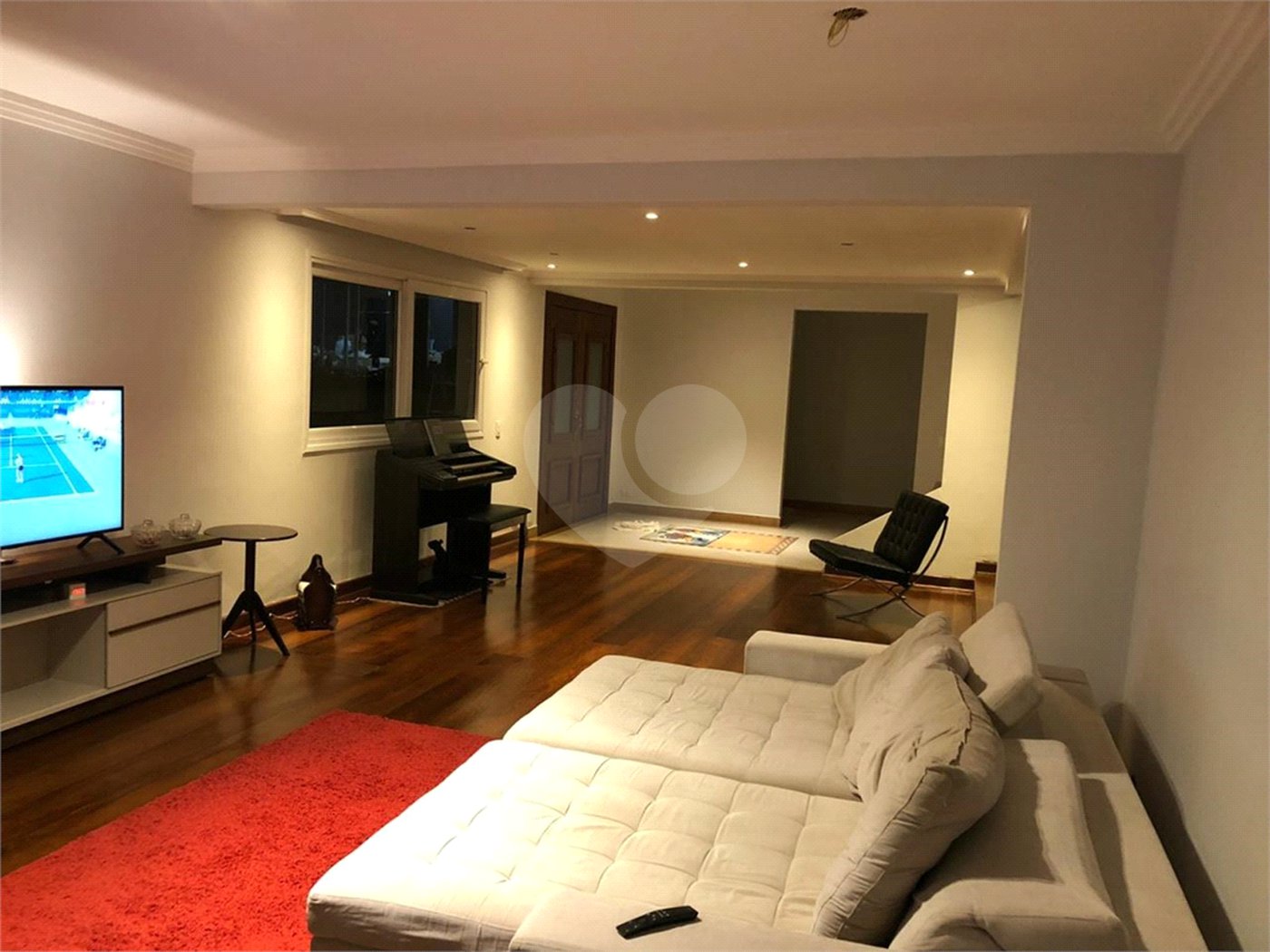 Casa à venda com 5 suítes em Paraisópolis, São Paulo, SP