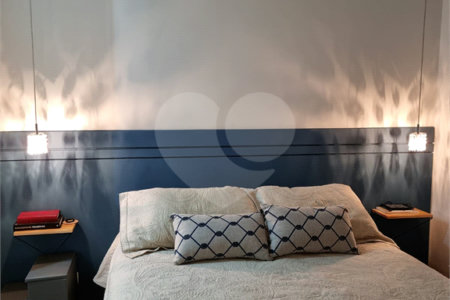 Apartamento à venda com 3 quartos, sendo 1 suíte, em Vila Olímpia, São Paulo, SP