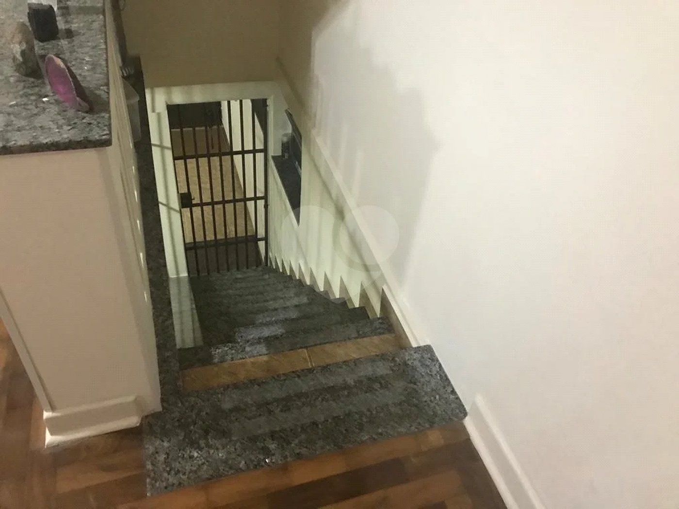 Casa à venda com 5 quartos, sendo 3 suítes, em Alto da Lapa, São Paulo, SP