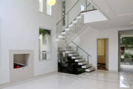 Casa à venda com 4 suítes no condomínio Residencial Morumbi, São Paulo - SP