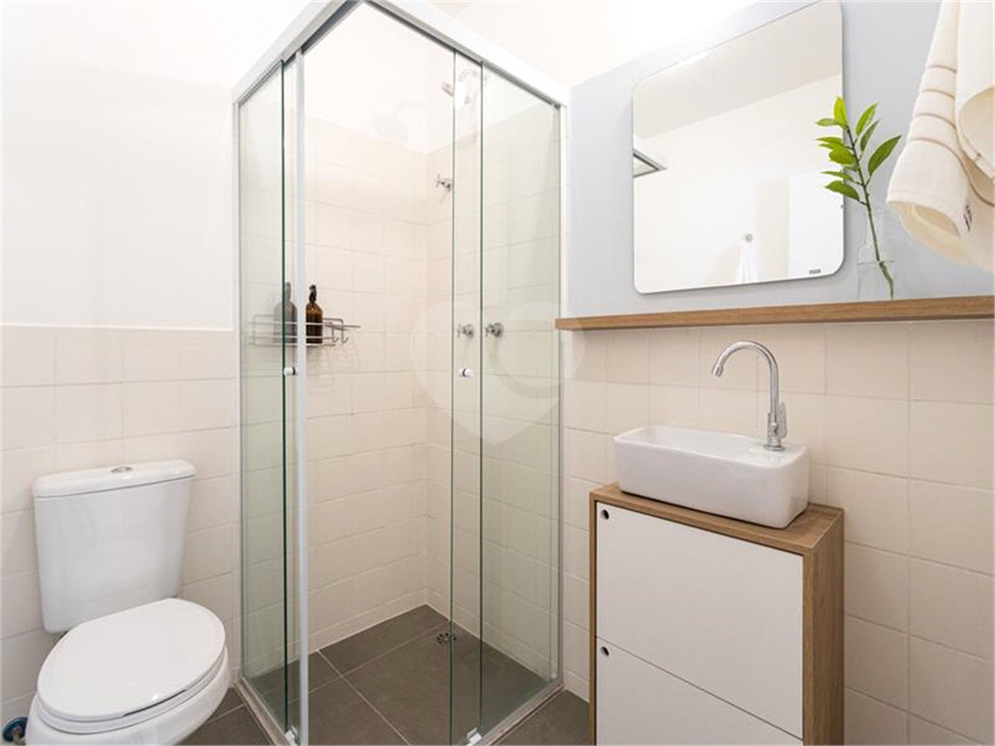Apartamento à venda com 5 quartos, sendo 1 suíte,  em Pinheiros, São Paulo, SP