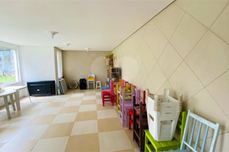 Casa à venda com 3 suítes em Dos Finco, São Bernardo do Campo, SP