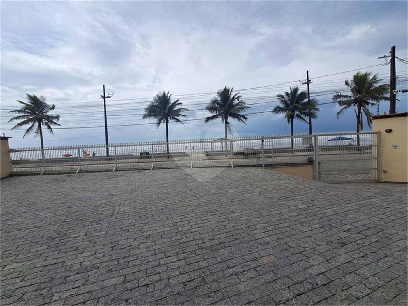 Apartamento à venda com 1 quarto em Praias Paulistanas, Mongaguá, SP