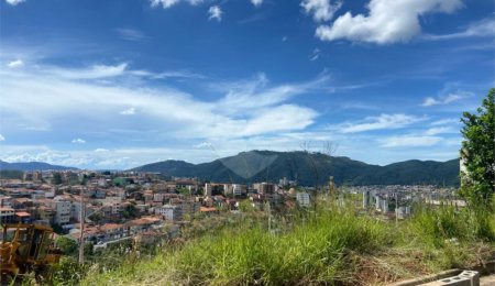 Terreno à venda em Jardim Bandeirantes, Poços de Caldas, MG