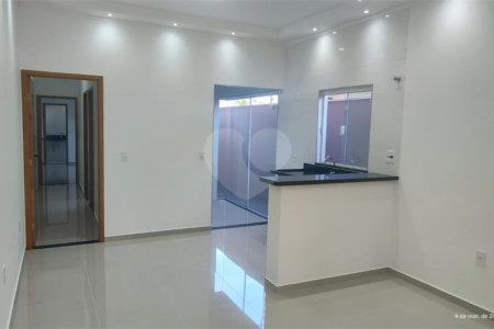 CASA VILA PRADO 02 Dormitórios