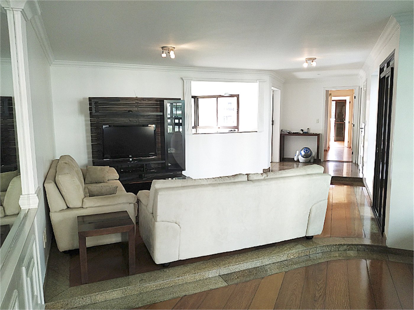Apartamento à venda com 3 suítes em Morumbi, São Paulo, SP