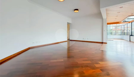 Apartamento à venda com 3 quartos, sendo 1 suíte,  em Ipiranga, São Paulo, SP