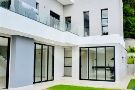Casa à venda com 3 suítes no condomínio Quintas da Boa Vista, Atibaia - SP
