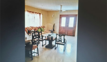 Casa em condomínio à venda com 3 quartos, sendo 2 suítes,  em Rasa, Armação dos Búzios, RJ