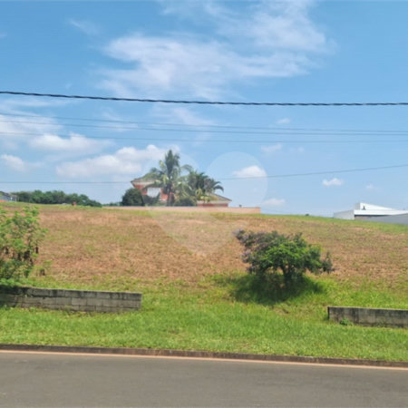 Terreno à venda no condomínio Villa Toscana, Votorantim - SP