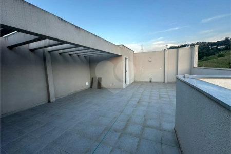Apartamento à venda com 2 quartos, sendo 1 suíte, em Bairro do Cambará, São Roque, SP