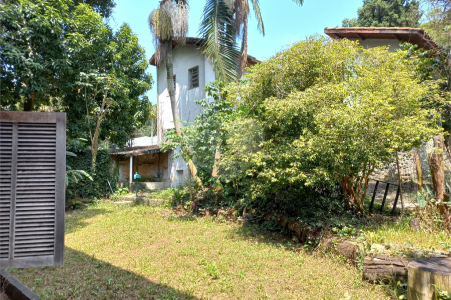 Terreno à venda com 2 quartos, sendo 1 suíte, em Jardim Floresta, São Paulo, SP