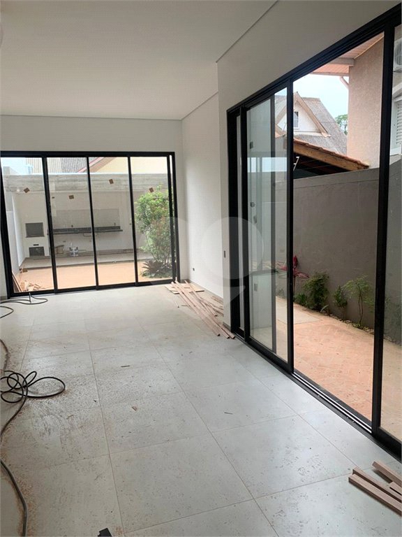 Casa à venda com 3 suítes em Loteamento Loanda, Atibaia, SP