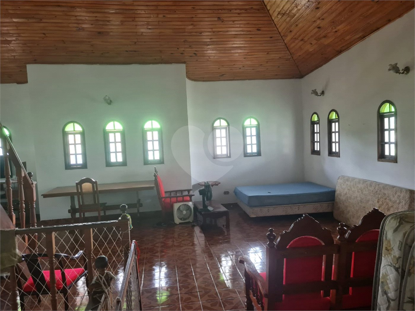 Chácara à venda com 4 quartos, sendo 2 suítes, em Jaraguá, São Paulo, SP