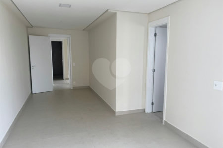 Apartamento à venda com 3 suítes em Tucuruvi, São Paulo, SP