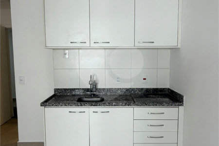 tudio moderno de 24m² no bairro Saúde – Excelente localização em SP