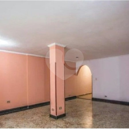 Sobrado à venda com 4 quartos, sendo 1 suíte,  em Vila Parque Jabaquara, São Paulo, SP