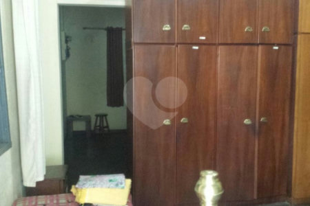 Sobrado à venda com 3 quartos em Vila Monumento, São Paulo, SP