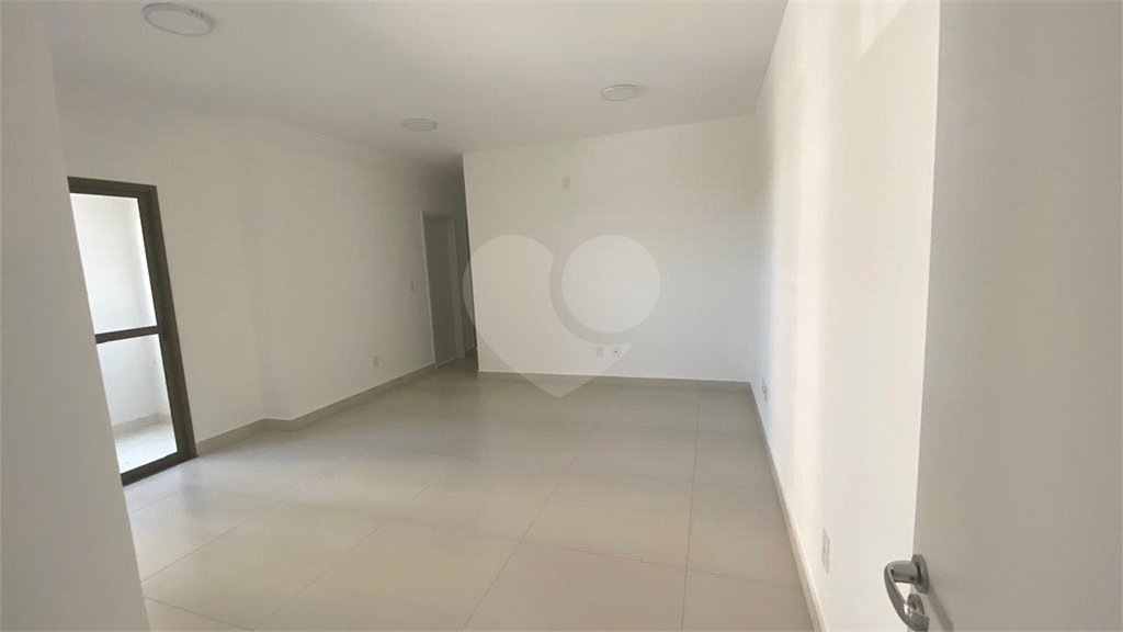 Apartamento à venda com 3 quartos, sendo 1 suíte, em Jardim Santiago, Indaiatuba, SP