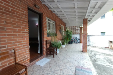 Casa Térrea à venda com 3 quartos, sendo 1 suíte, em Jardim São Luís, São Paulo, SP