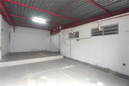 Galpão Comercial com 370m² para venda e locação na Vila Guarani – Excelente Oportunidade para Empresas