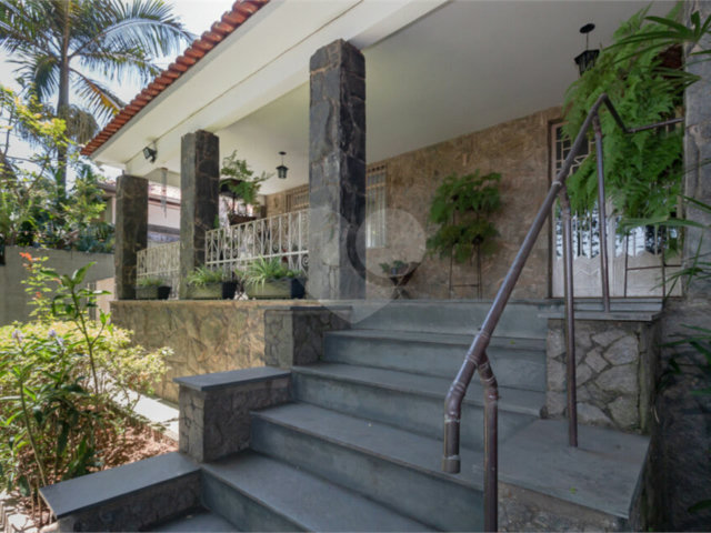 Casa à venda com 4 quartos, sendo 3 suítes,  em Butantã, São Paulo, SP