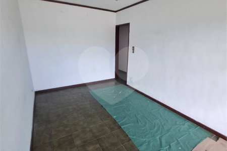 Casa à venda com 3 quartos, sendo 1 suíte, em Campo Grande, Rio de Janeiro, RJ