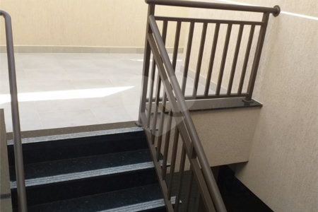 Casa à venda com 2 suítes no condomínio martinha, São Paulo - SP