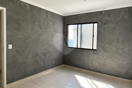 Apartamento à venda com 2 quartos no Centro, Votorantim, SP